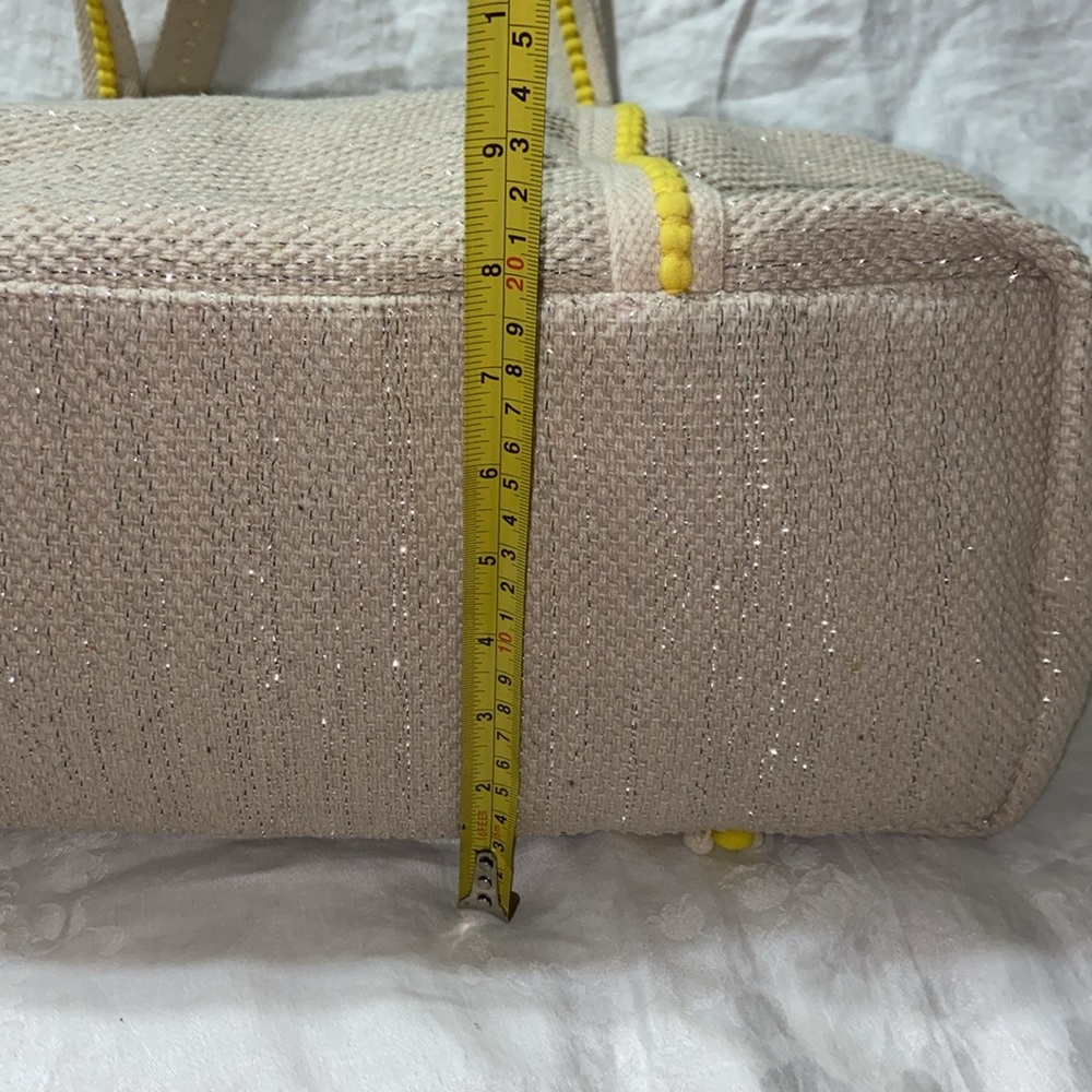 RARE Like new America & Beyond Lemon Hand Beaded beach Tote - Picture 14 of 16